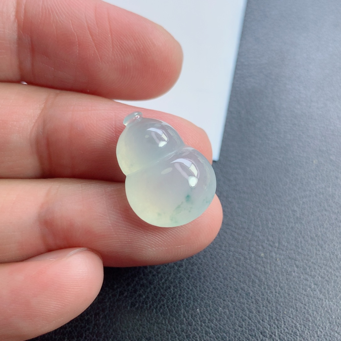 颈饰未镶嵌翡翠葫芦