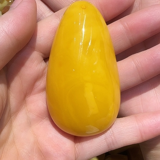 定制琥珀未镶嵌风**屋蜜蜡