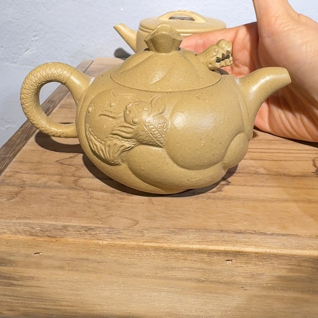 本山绿泥茶壶梨皮200毫升左右