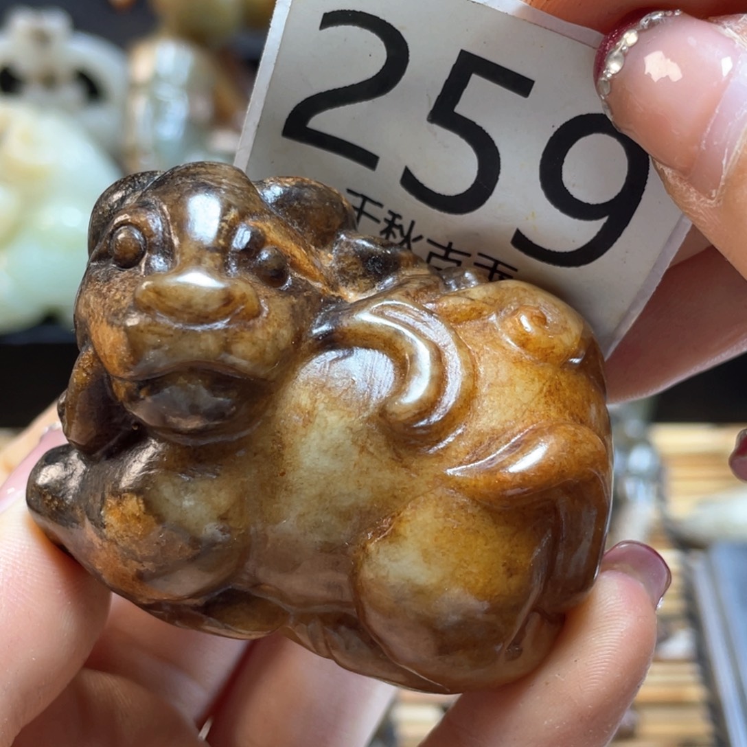 哦***3颈饰未镶嵌和田玉
