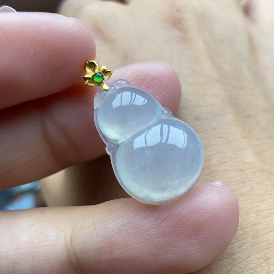 【闪购商品】颈饰18K金镶嵌翡翠12