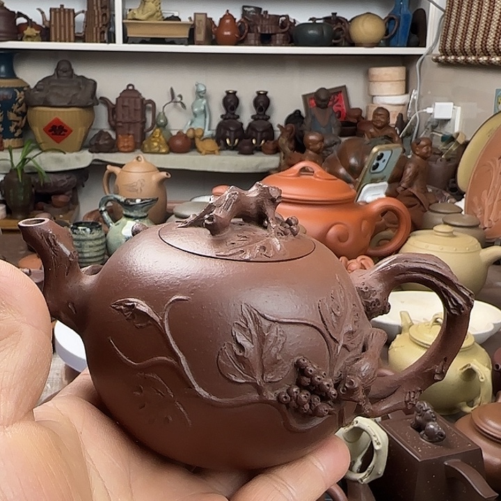 疯***子茶壶紫泥原矿紫砂