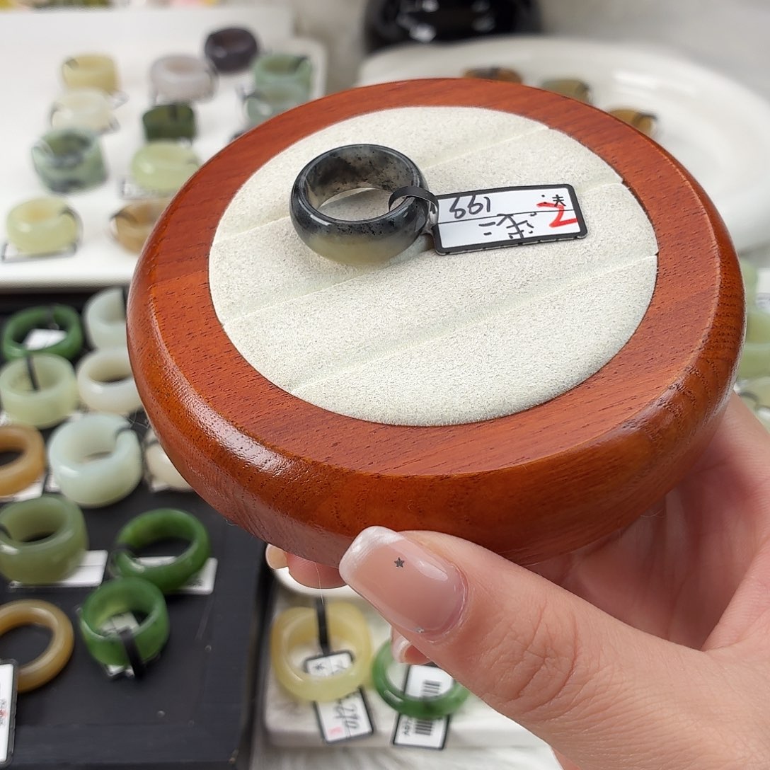 和田玉未镶嵌戒指Q2青花轮胎内径17.2