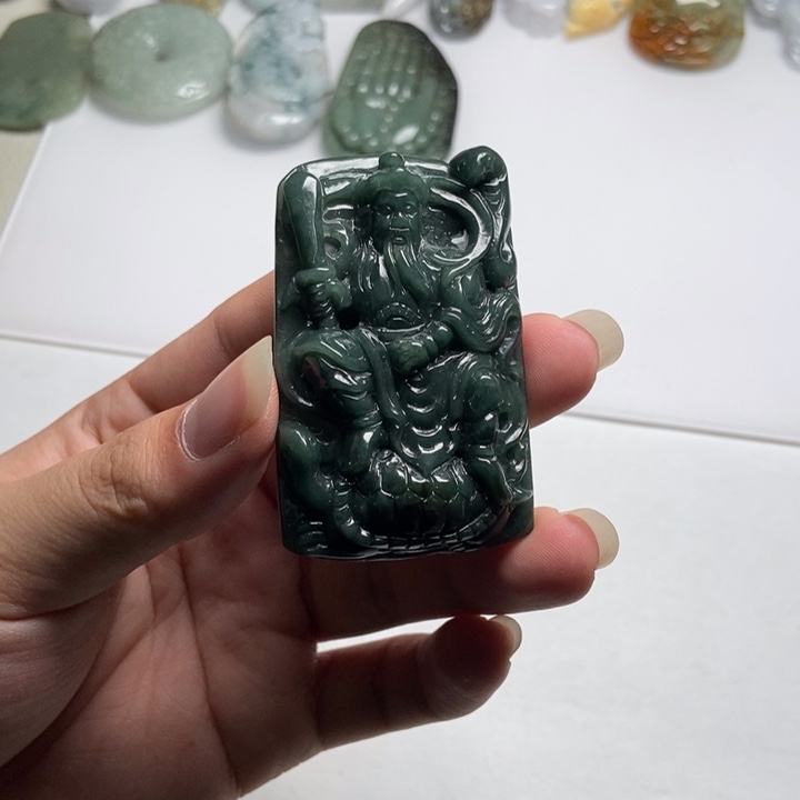 翡翠未镶嵌颈饰玄天大帝20