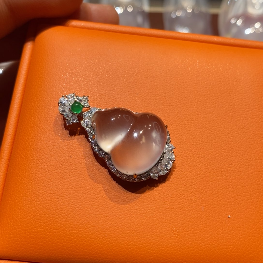 石英质玉颈饰银S925镶嵌?*兜