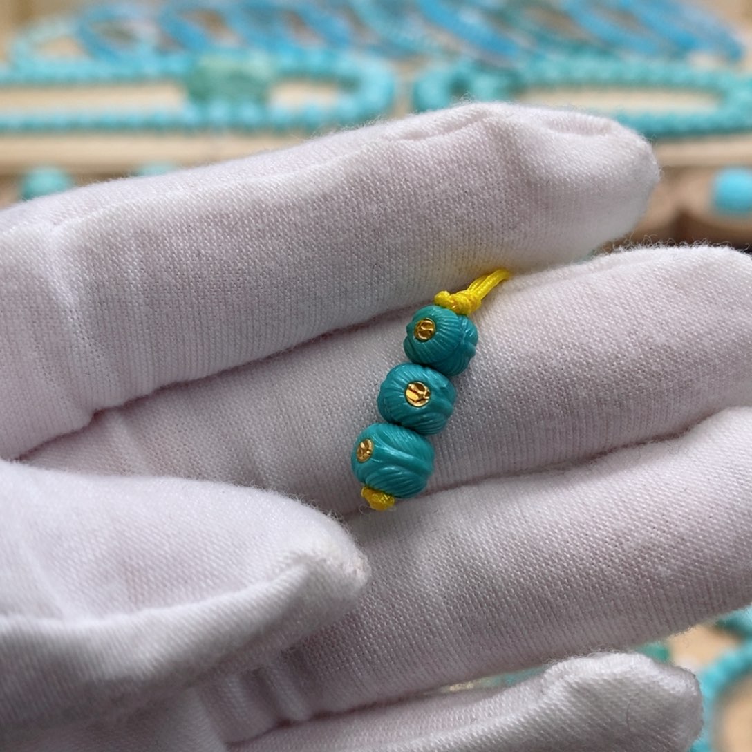 未镶嵌绿松石珠宝奇石