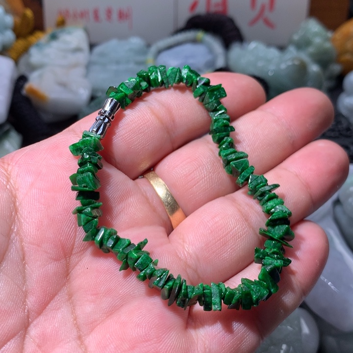 翡翠未镶嵌颈饰保真天然a货翡翠