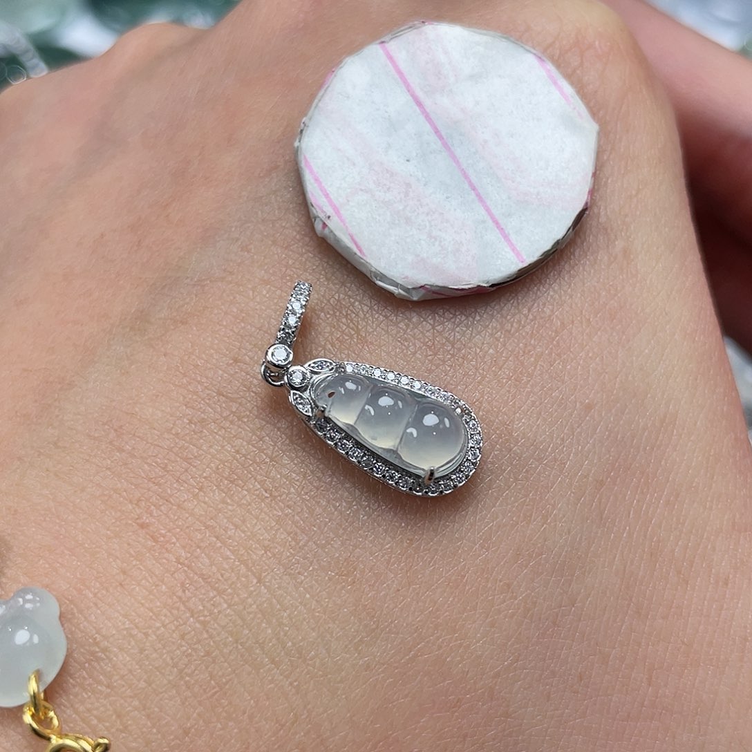 翡翠银S925镶嵌颈饰