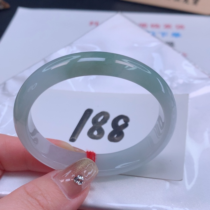 翡翠手镯未镶嵌缅甸天然A货翡翠