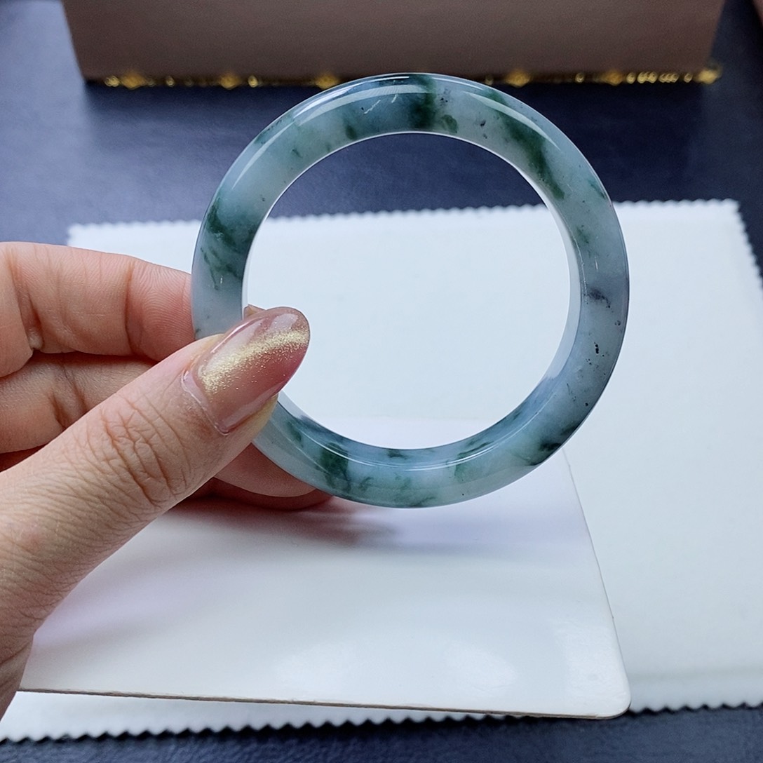 未镶嵌手镯翡翠53.5圈口