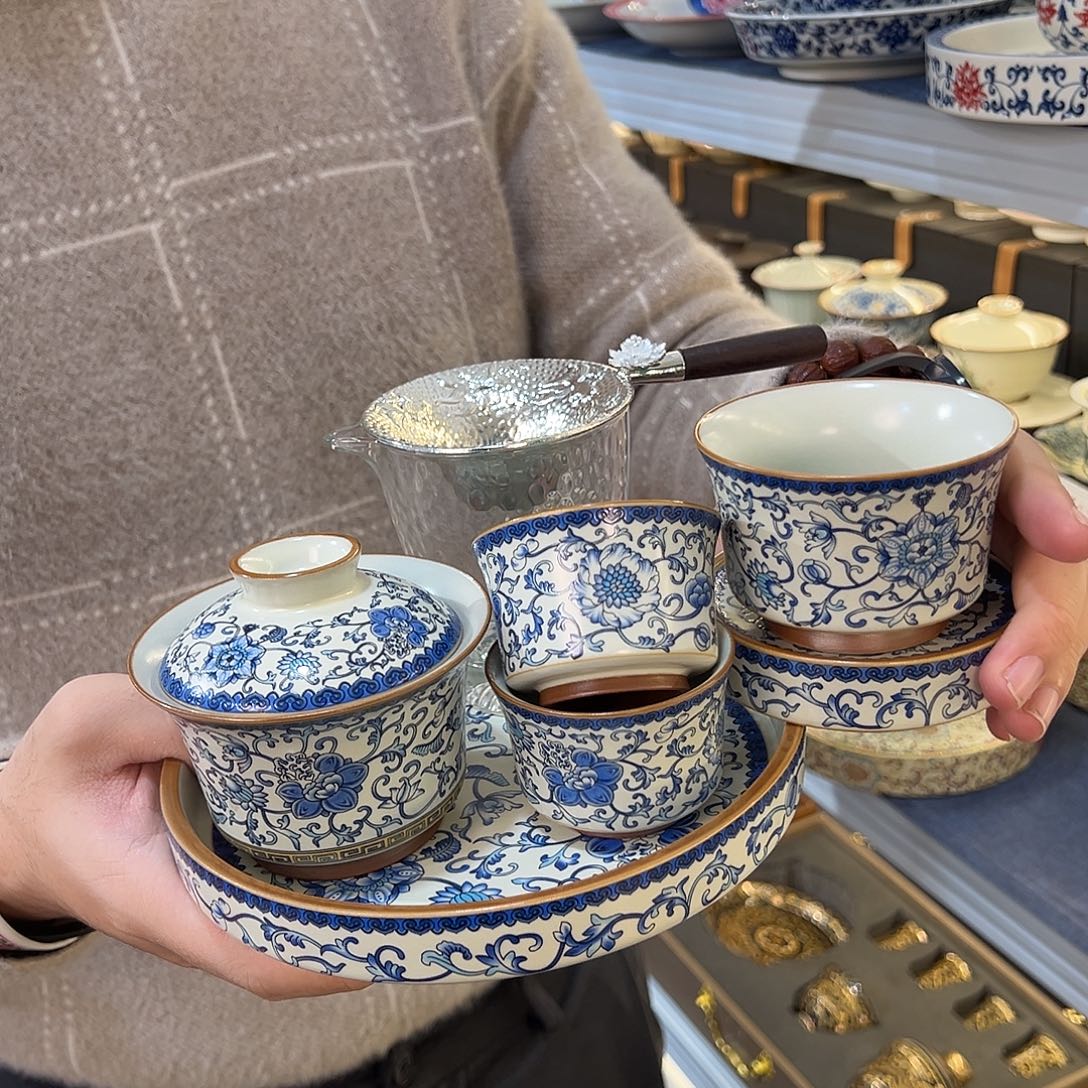 盖碗很漂亮我很喜欢