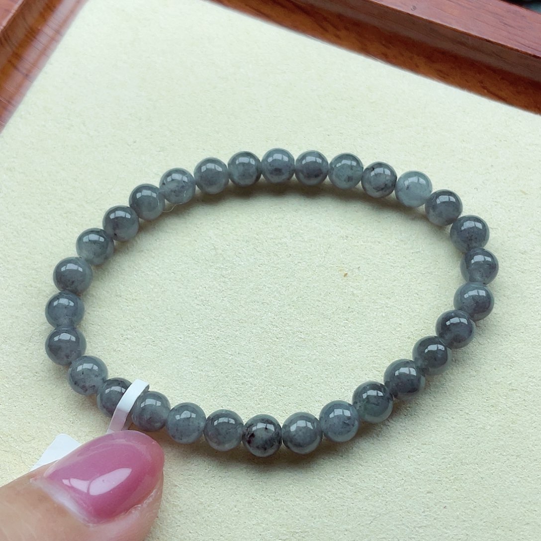 翡翠手链未镶嵌缅甸翡翠A货