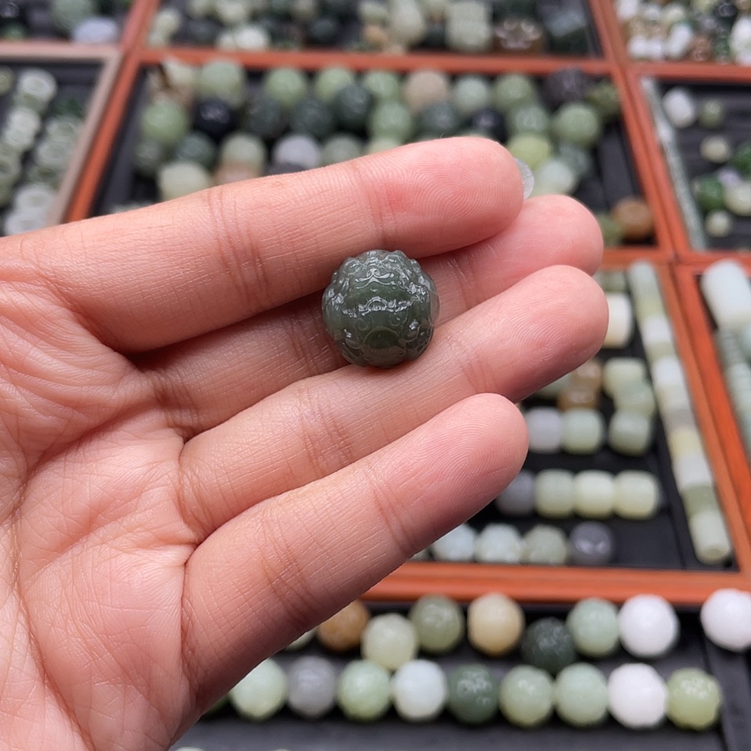 *****和田玉（糖玉）未镶嵌珠宝半成品