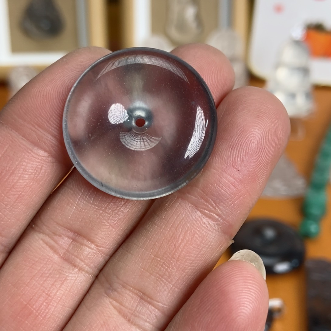 石英质玉吊坠未镶嵌汉*