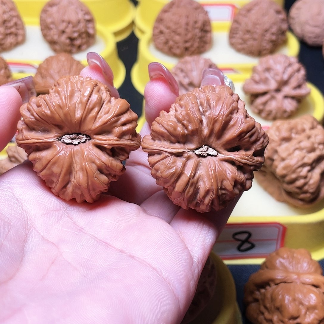 吊坠文玩核桃凹底