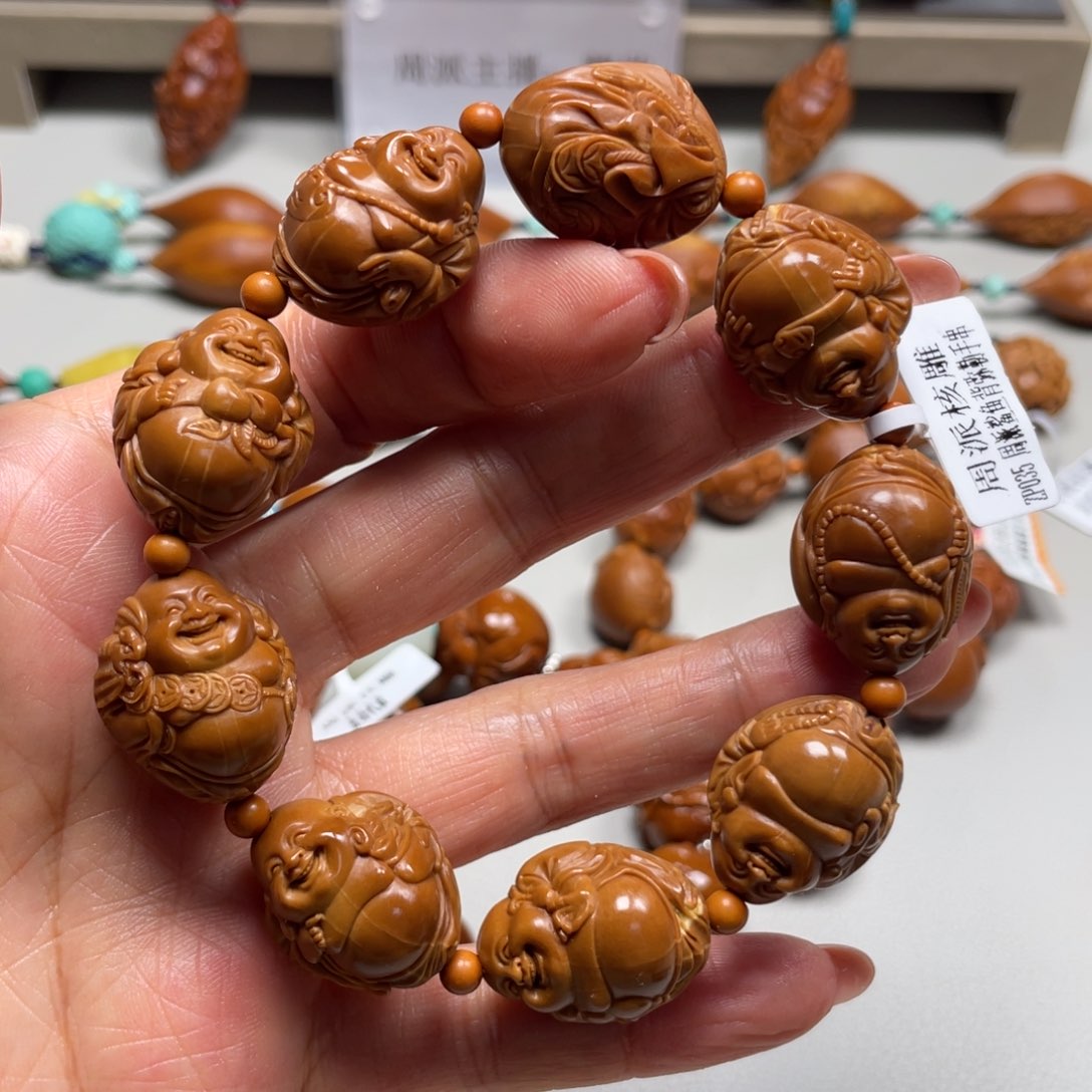 橄榄核手串橄榄核雕工艺