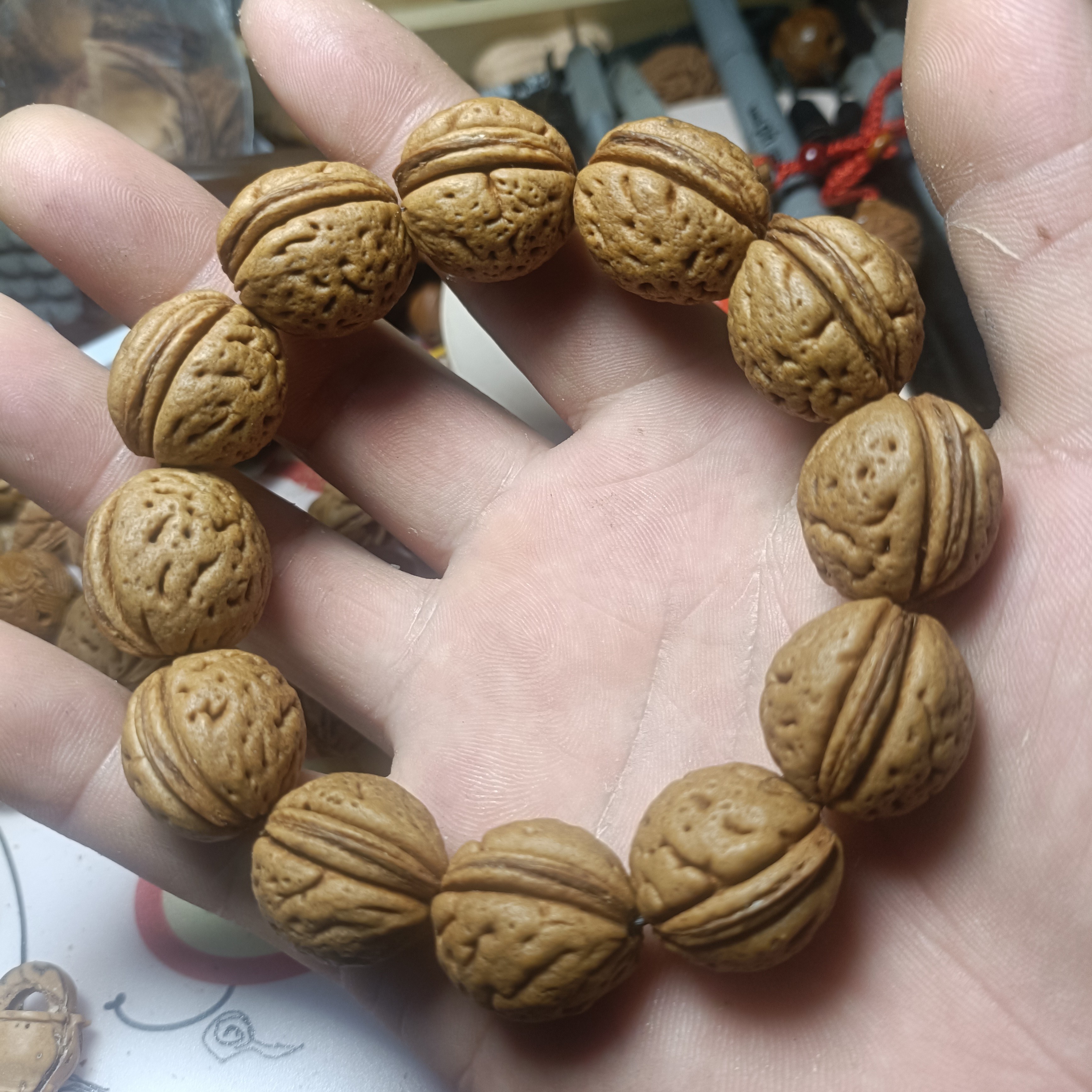 大尺寸桃核原皮手串