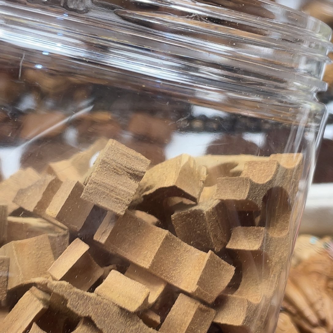 亦***予无事牌檀香木碎料老山檀香