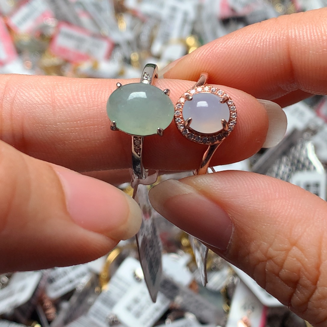 翡翠戒指银S925镶嵌天然翡翠戒指