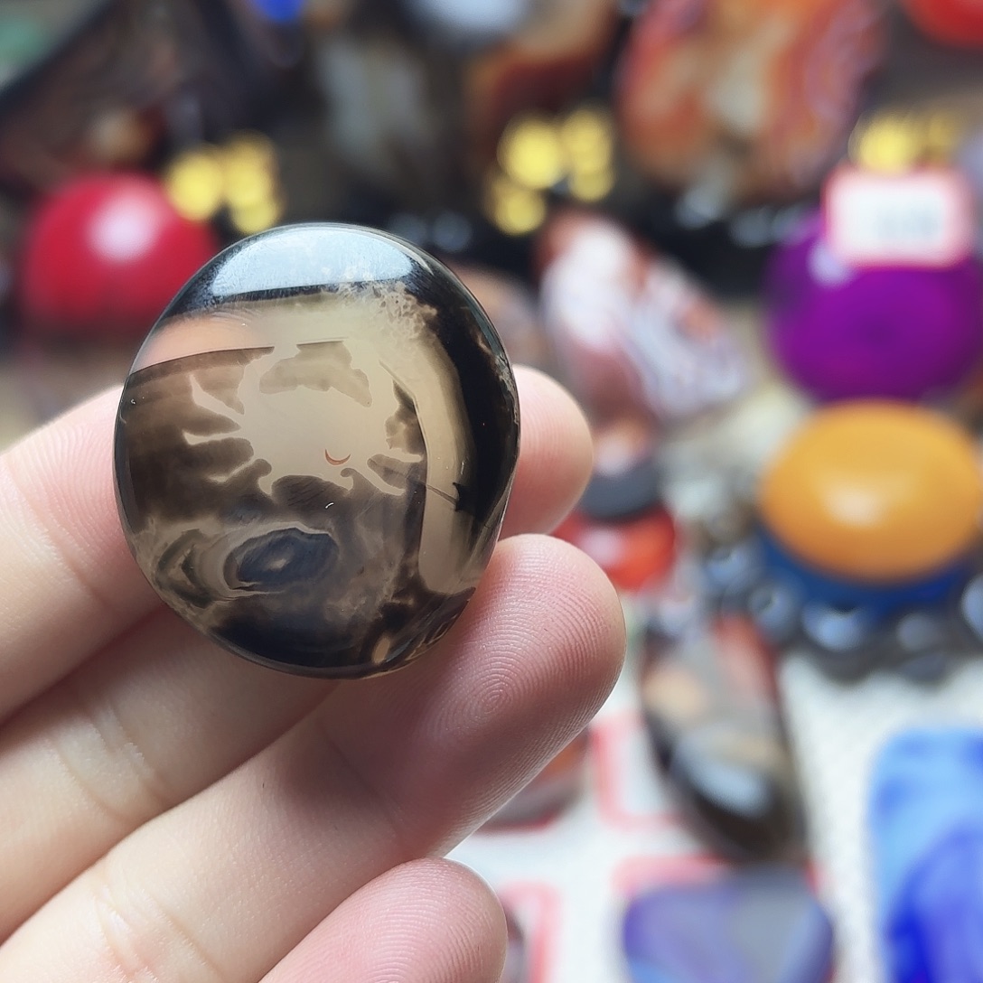 玛瑙/玉髓未镶嵌珠宝半成品