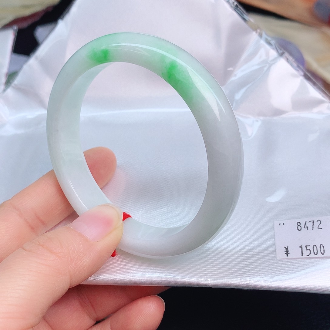 翡翠手镯未镶嵌8472xccvvbbb