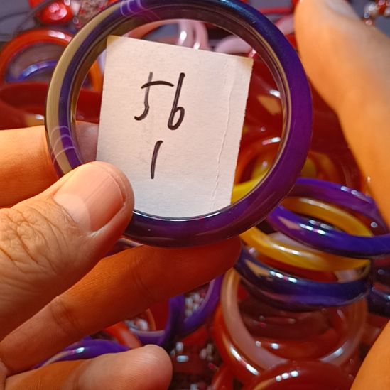 玛瑙/玉髓手镯未镶嵌