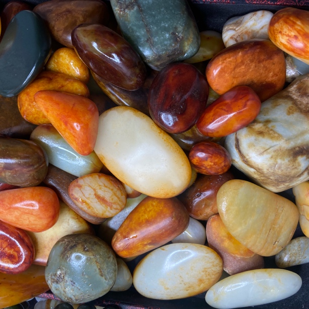 新疆盆景石戈壁方解石玉奇石（一物一拍，以直播间为准，多样发货）