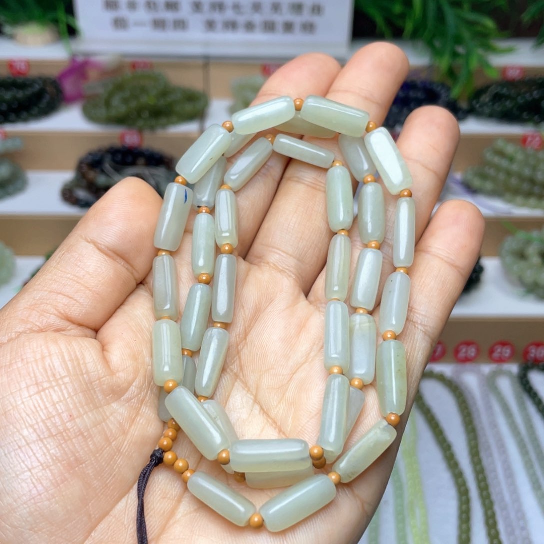 和田玉颈饰未镶嵌伟*