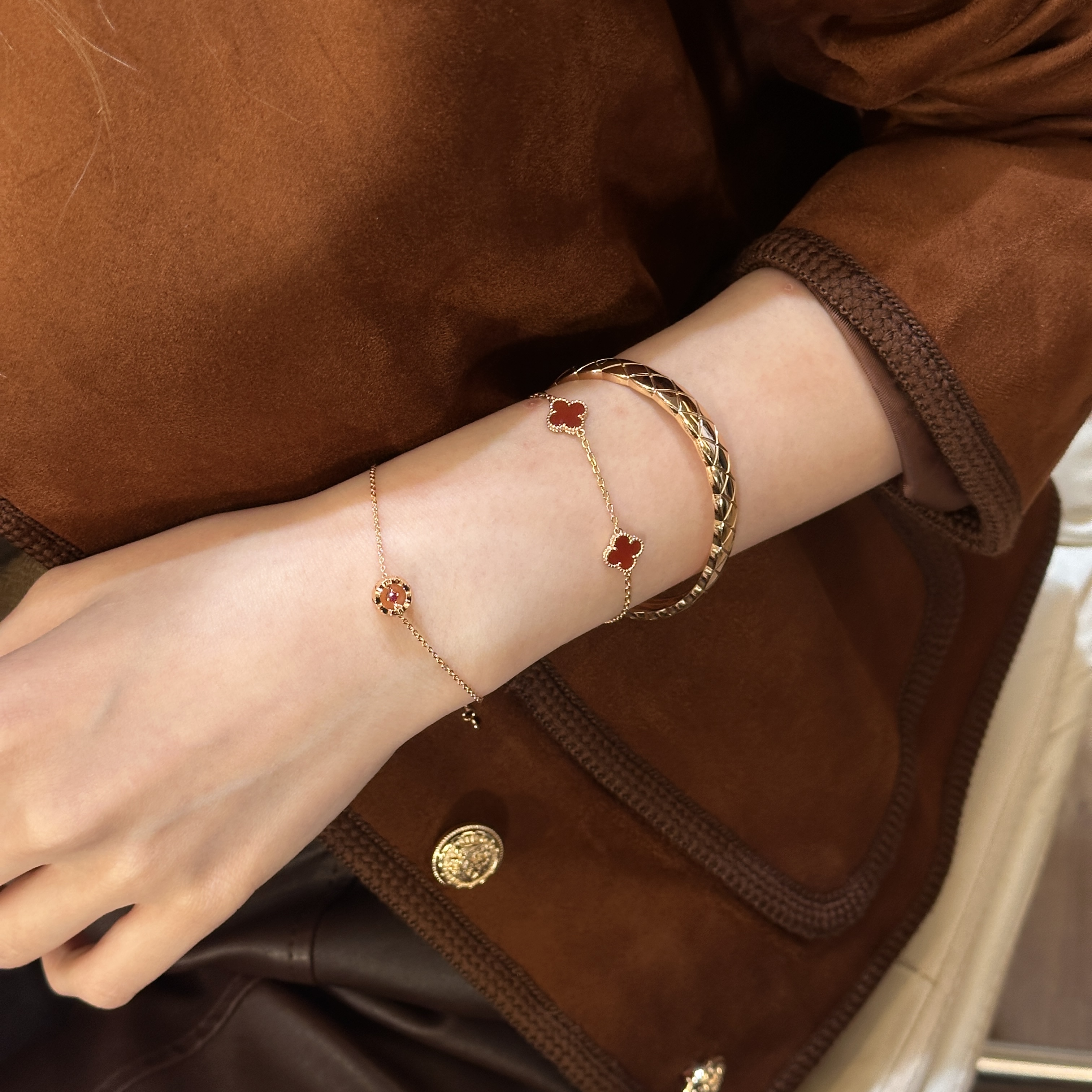 AIAX 2025新款时尚简约百搭轻奢感圆形菱格纹手链TSS6860