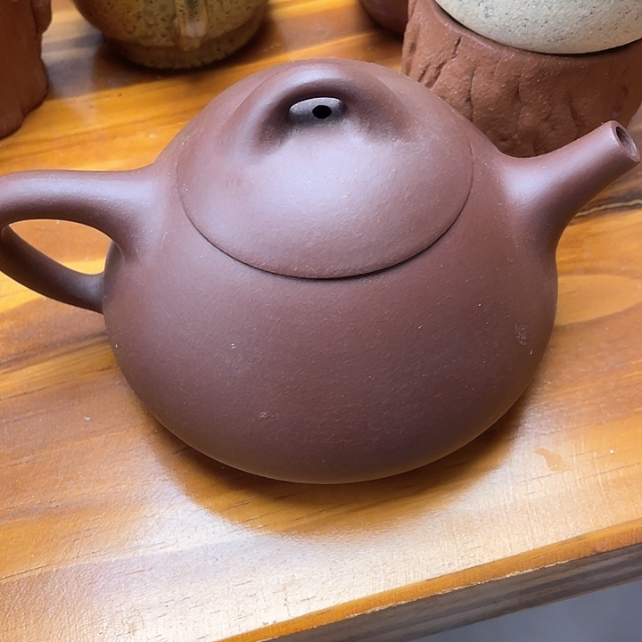 紫砂茶壶处理一把