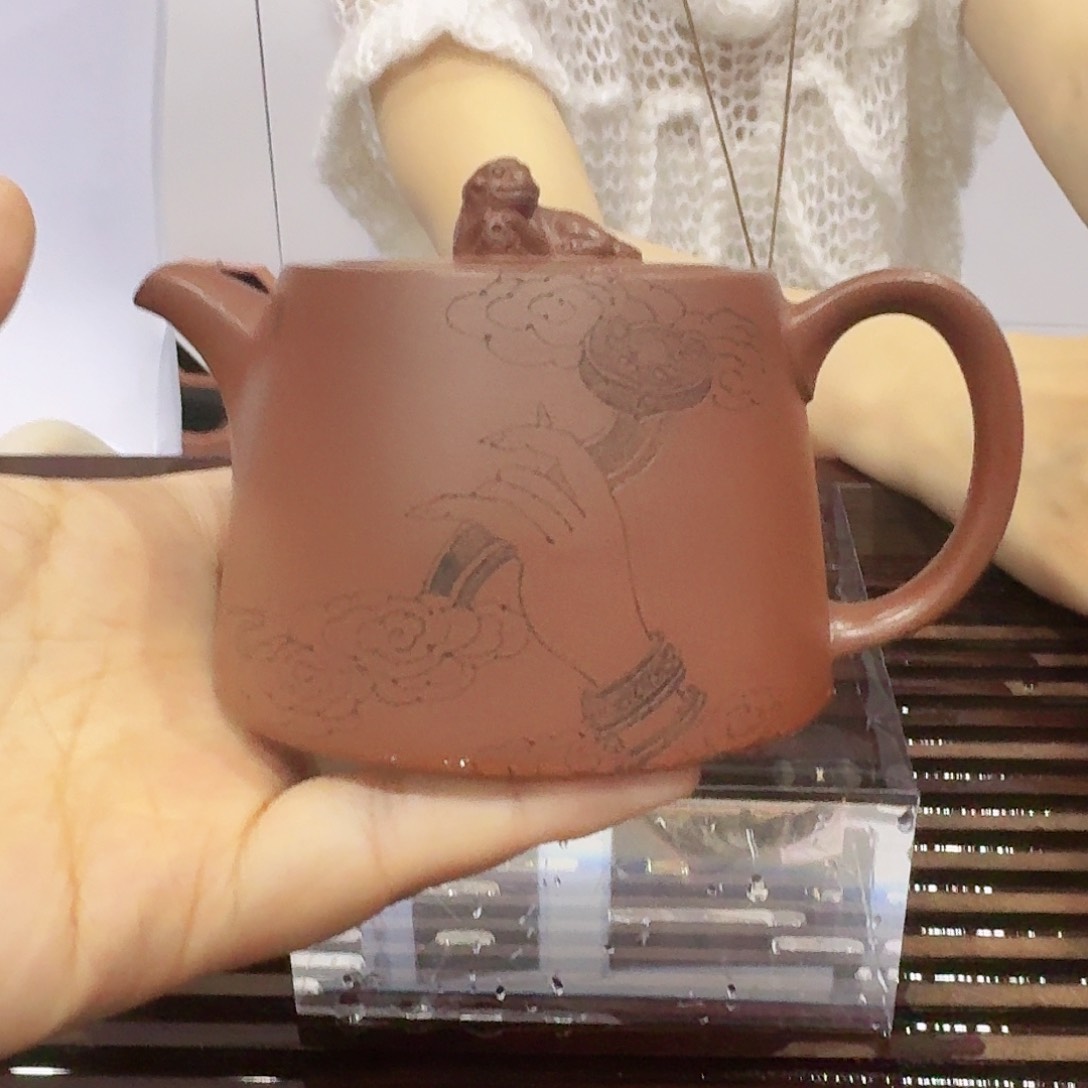 紫砂茶盘龙血砂瑞兽