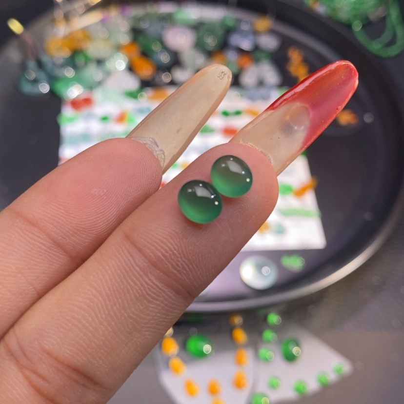 【闪购商品】翡翠挂件未镶嵌蛋