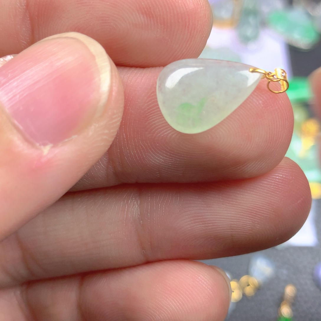 【闪购商品】翡翠18K金镶嵌颈饰翡翠