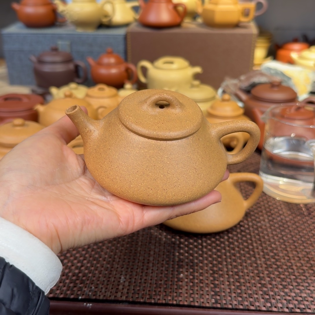 段泥茶壶190毫升左右