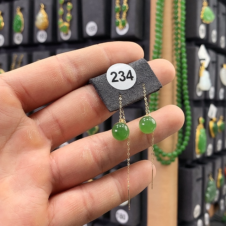 和田玉耳饰18K金镶嵌