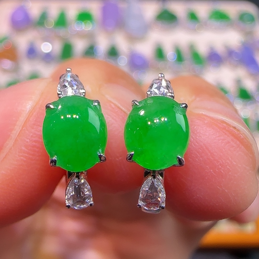 翡翠18K金镶嵌耳饰