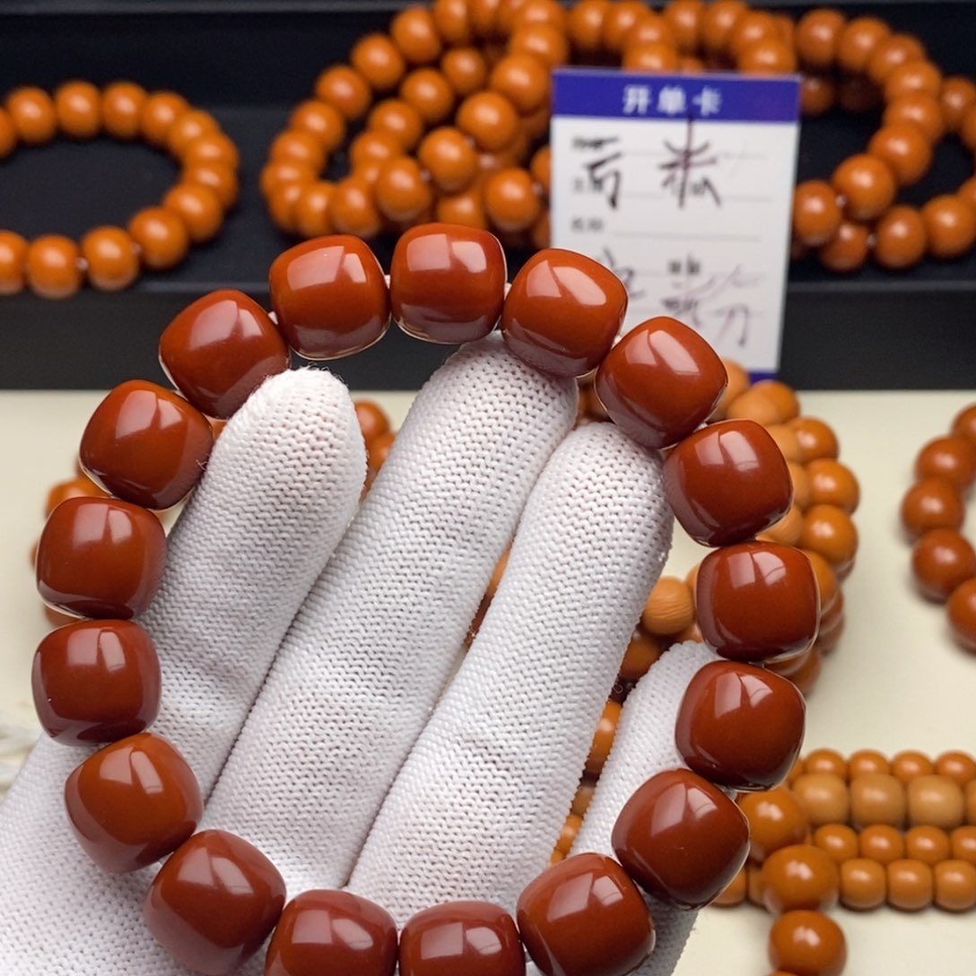 洪***生手串猴头核桃聚宝盆刑天老型