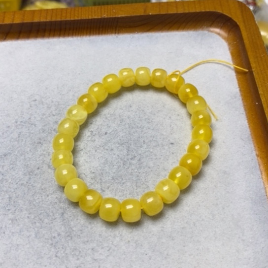 蜜蜡裸石未镶嵌手串