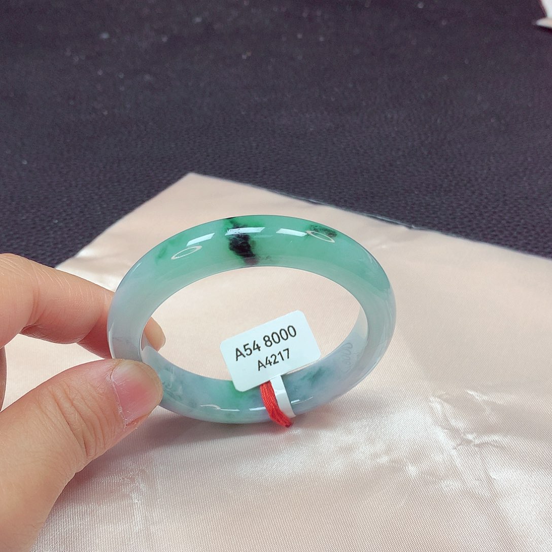 翡翠手镯（圆镯）未镶嵌手镯54