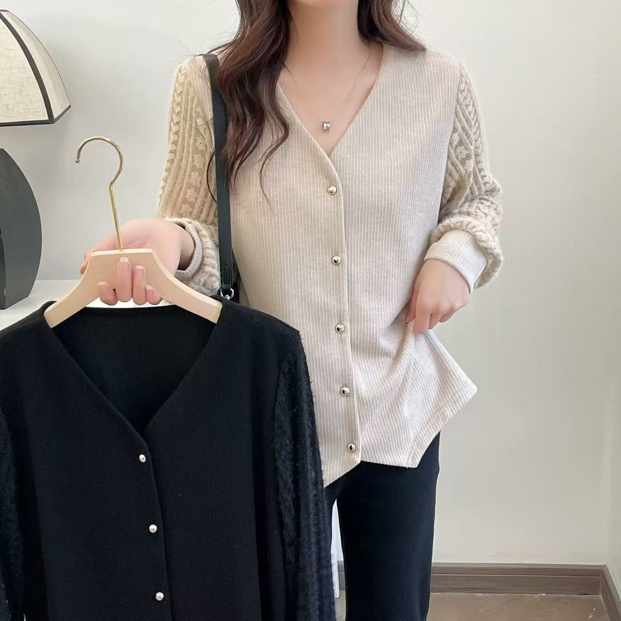 加肥加大码女装胖mm春秋新款针织开衫拼接衬衫宽松V领显瘦上衣668