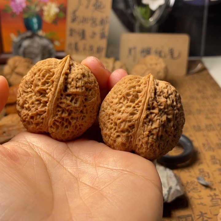 仝****三云南铁核桃默认微瑕61