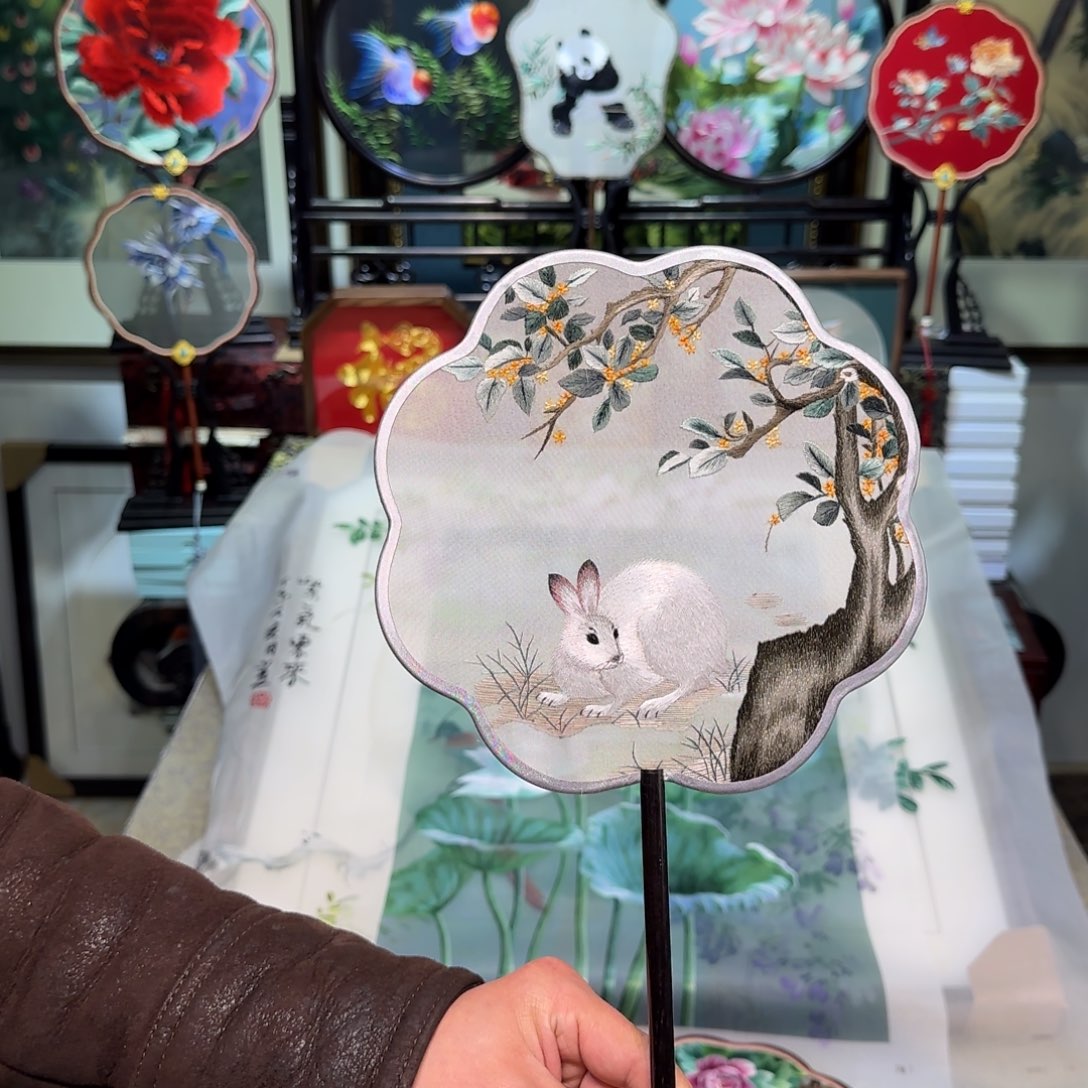 刺绣刺绣工艺精湛