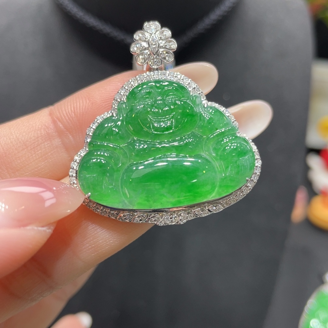 翡翠颈饰18K金镶嵌天然缅甸翡翠a货