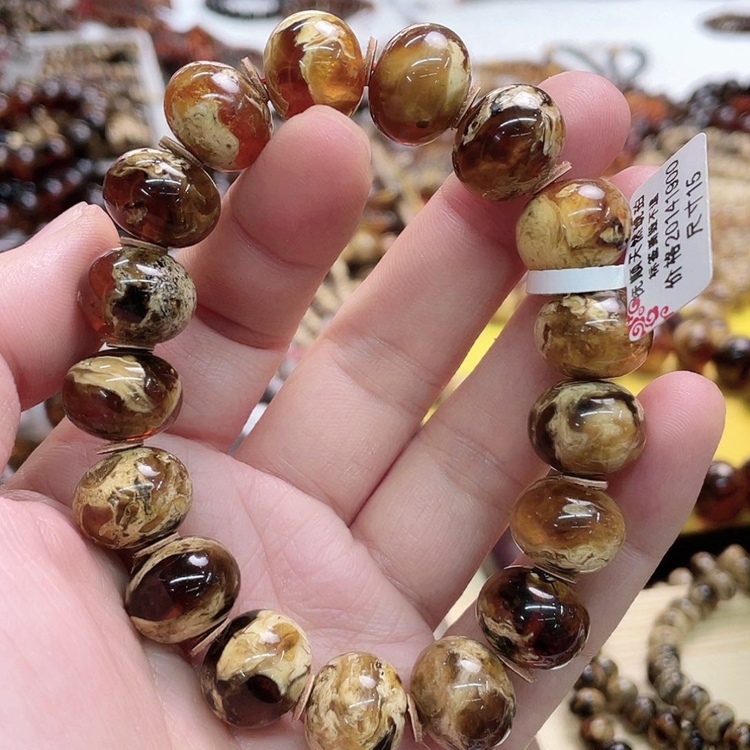 琥珀裸石未镶嵌十五11089