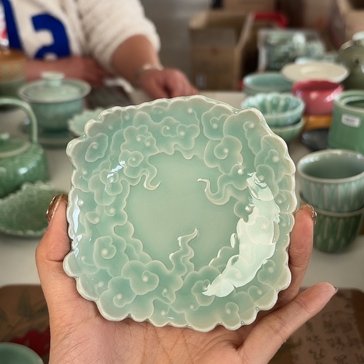 龙泉云间青瓷小米茶器