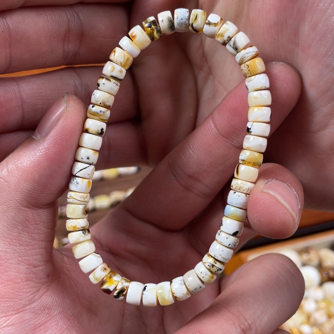 琥珀未镶嵌珠宝奇石6mm漆瓷白奥利奥药片手串