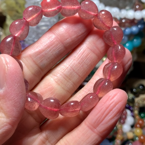 水晶手串未镶嵌爱心手串