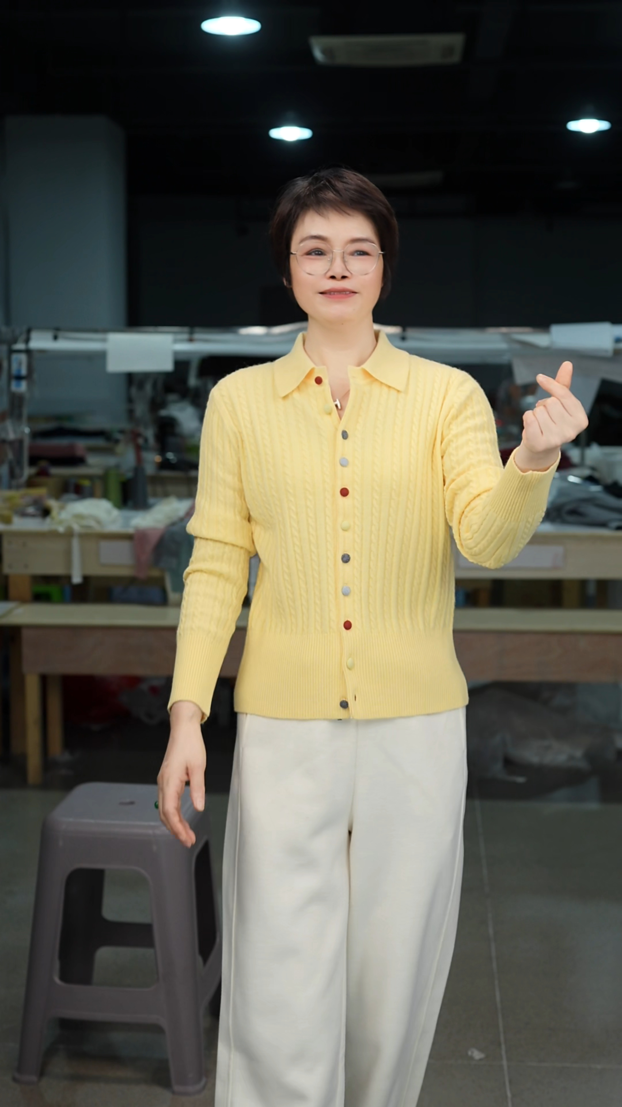 [重磅加厚100%全羊毛]冬季新款翻领羊毛保暖多巴胺七彩扣开衫8378