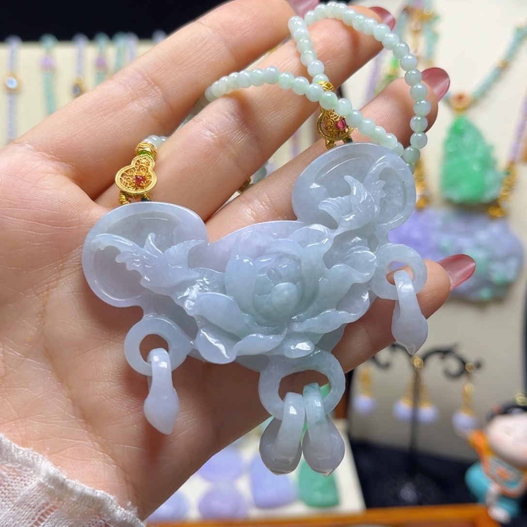 翡翠未镶嵌颈饰天然翡翠