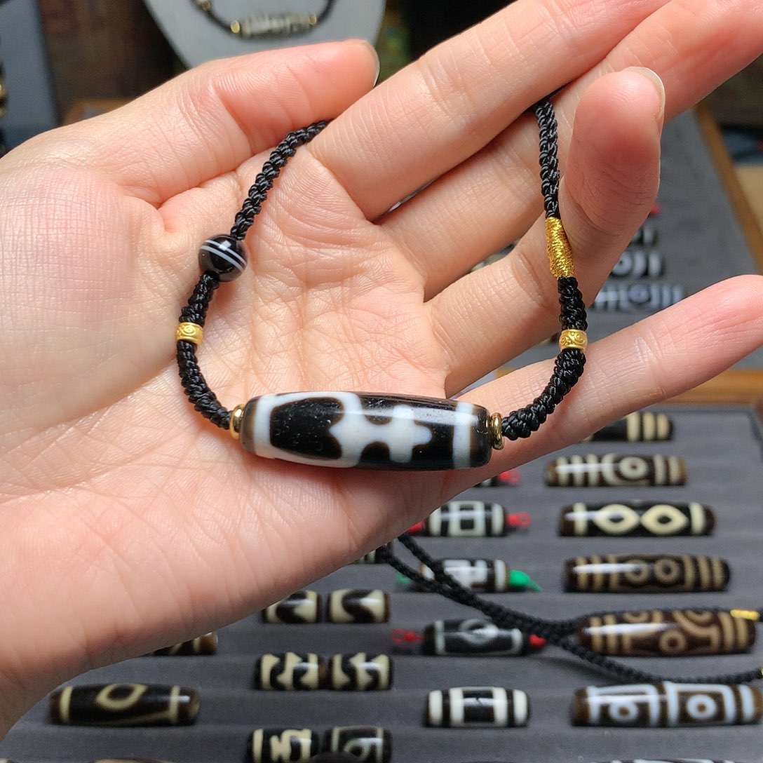 玛瑙/玉髓吊坠(赠链)未镶嵌